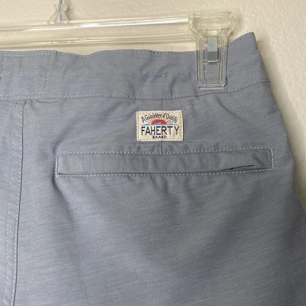 Faherty all day shorts men’s 28 waist grey blue button fly EUC